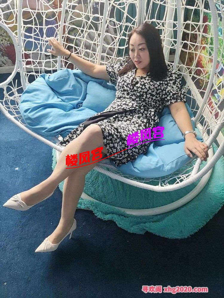 040352z4btkh7xctta4css.jpg
