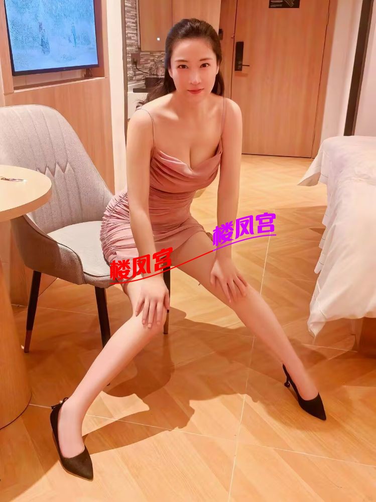 F1449ED03B07E0C0EA8976FB3D22E00B.jpg